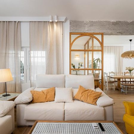 טורמולינוס Monko Villa Mieres מראה חיצוני תמונה