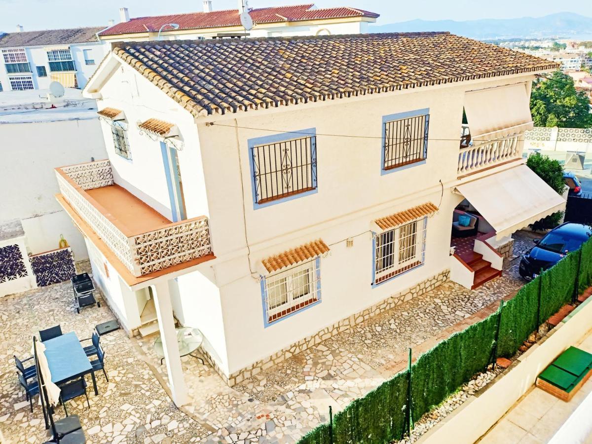 טורמולינוס Monko Villa Mieres מראה חיצוני תמונה