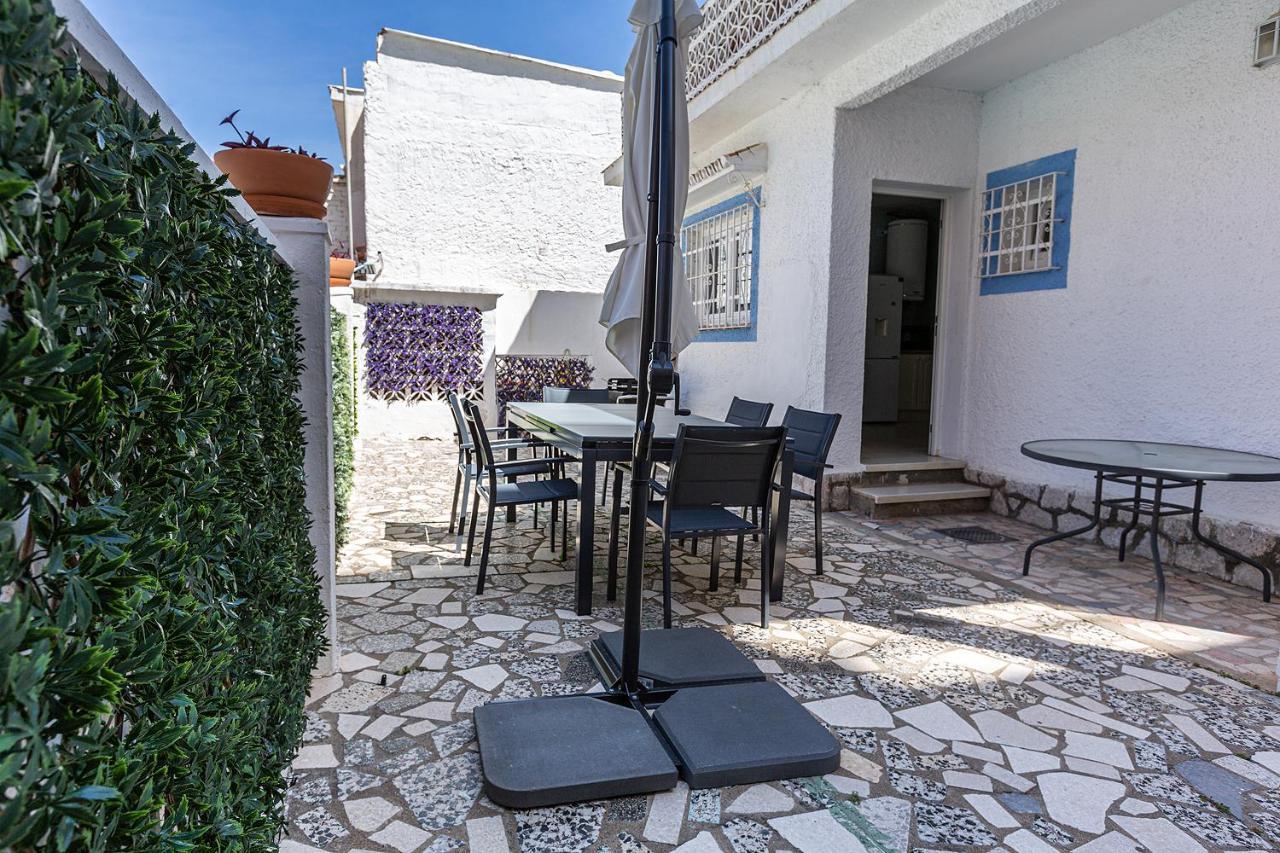 טורמולינוס Monko Villa Mieres מראה חיצוני תמונה