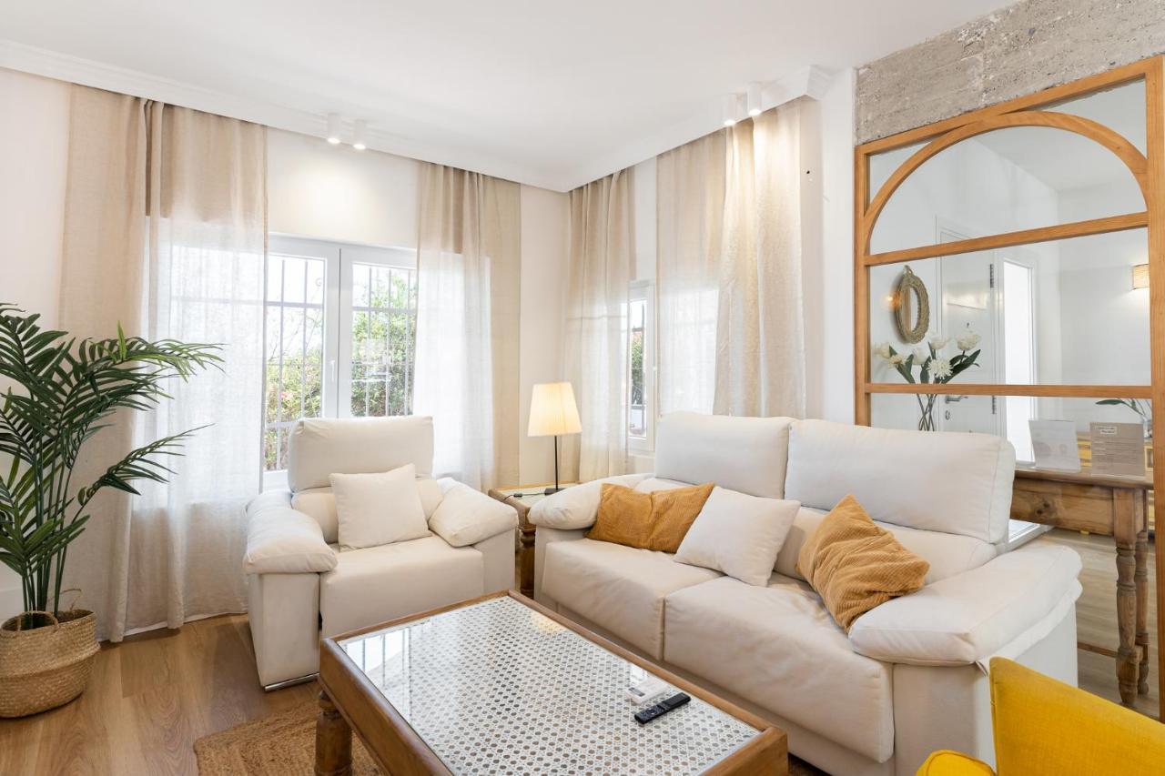 טורמולינוס Monko Villa Mieres מראה חיצוני תמונה